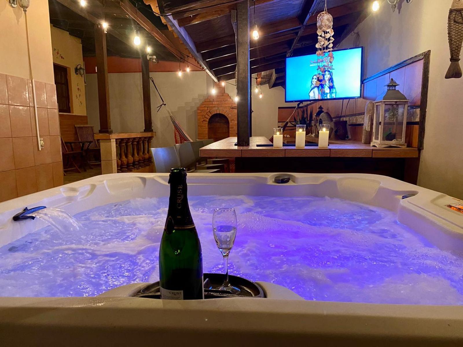 3-Bedroom Villa With A Jacuzzi Noord Eksteriør billede